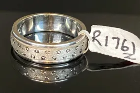 10k Solid White Gold Designer Couple Band R1761z