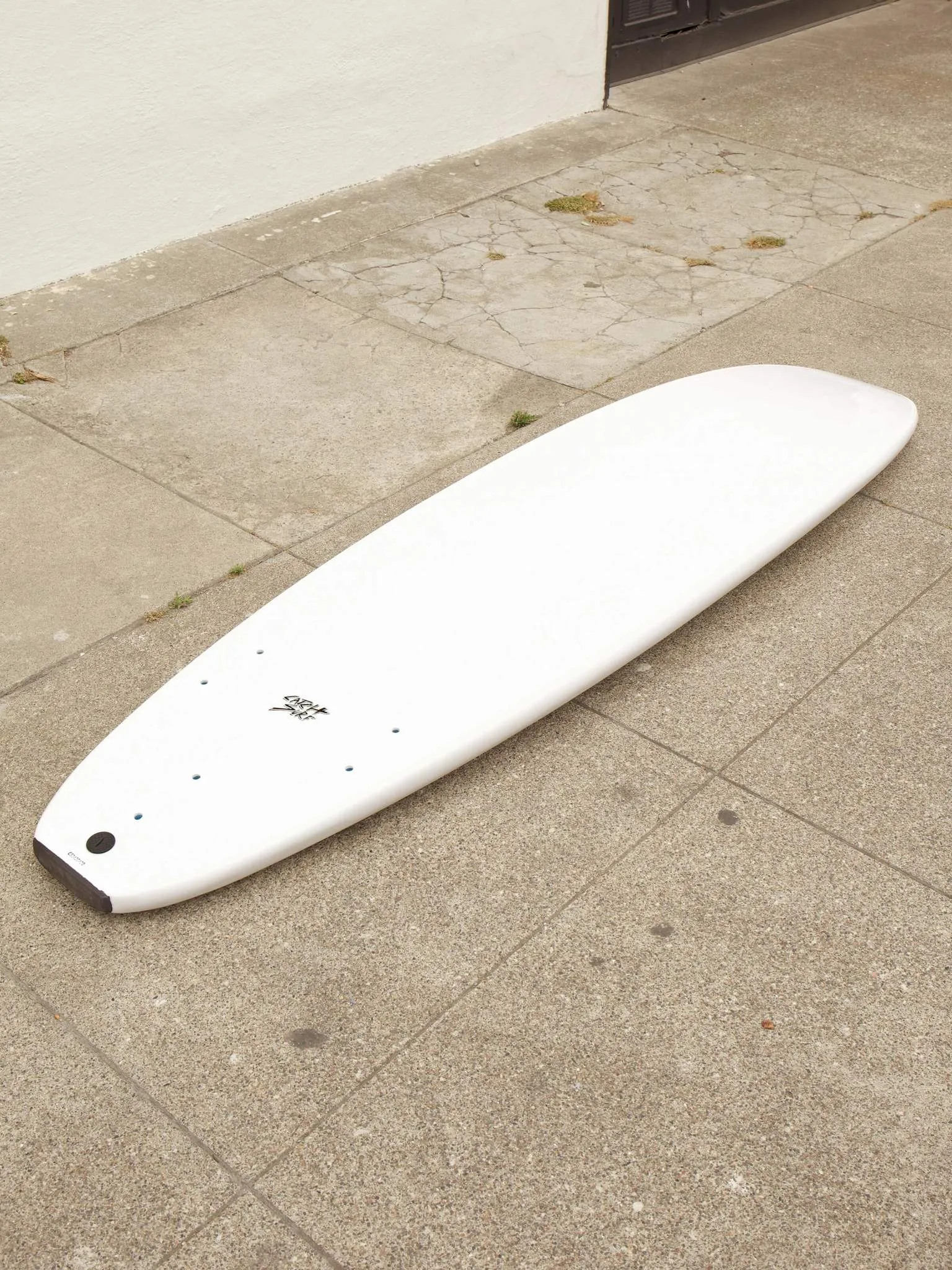 7'0 Catch Surf Log - Blank -White