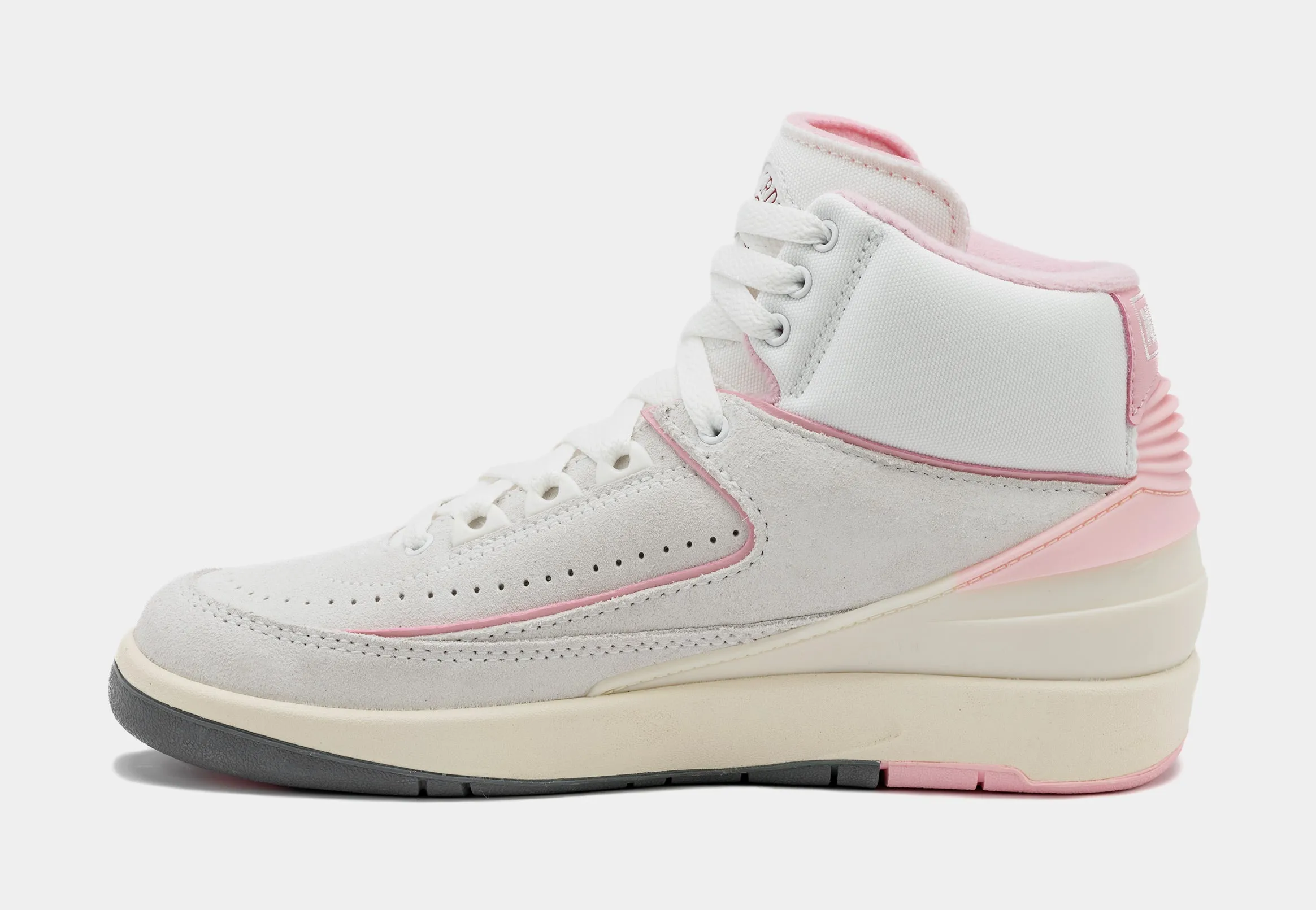 Air Jordan 2 Retro Soft Pink Womens Lifestyle Shoes (Summit White/Medium Soft Pink)