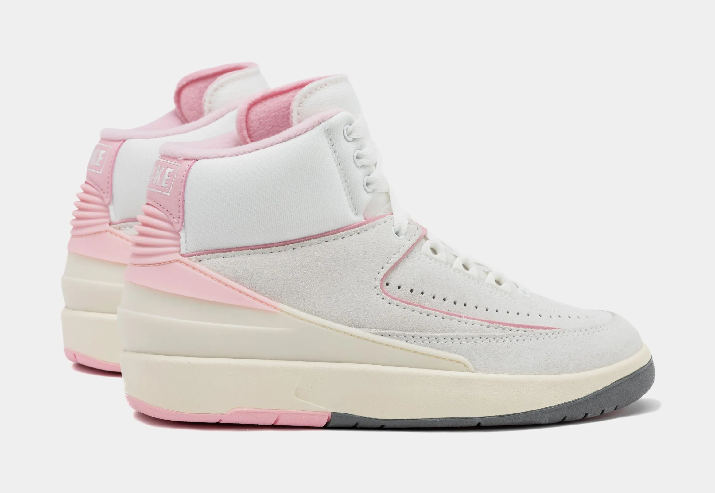 Air Jordan 2 Retro Soft Pink Womens Lifestyle Shoes (Summit White/Medium Soft Pink)