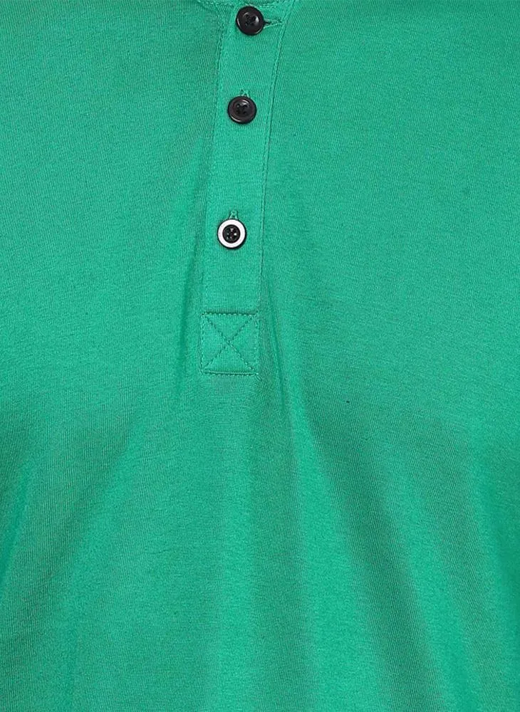 Green Henley T-shirt with Contrast Collar & Sleeves