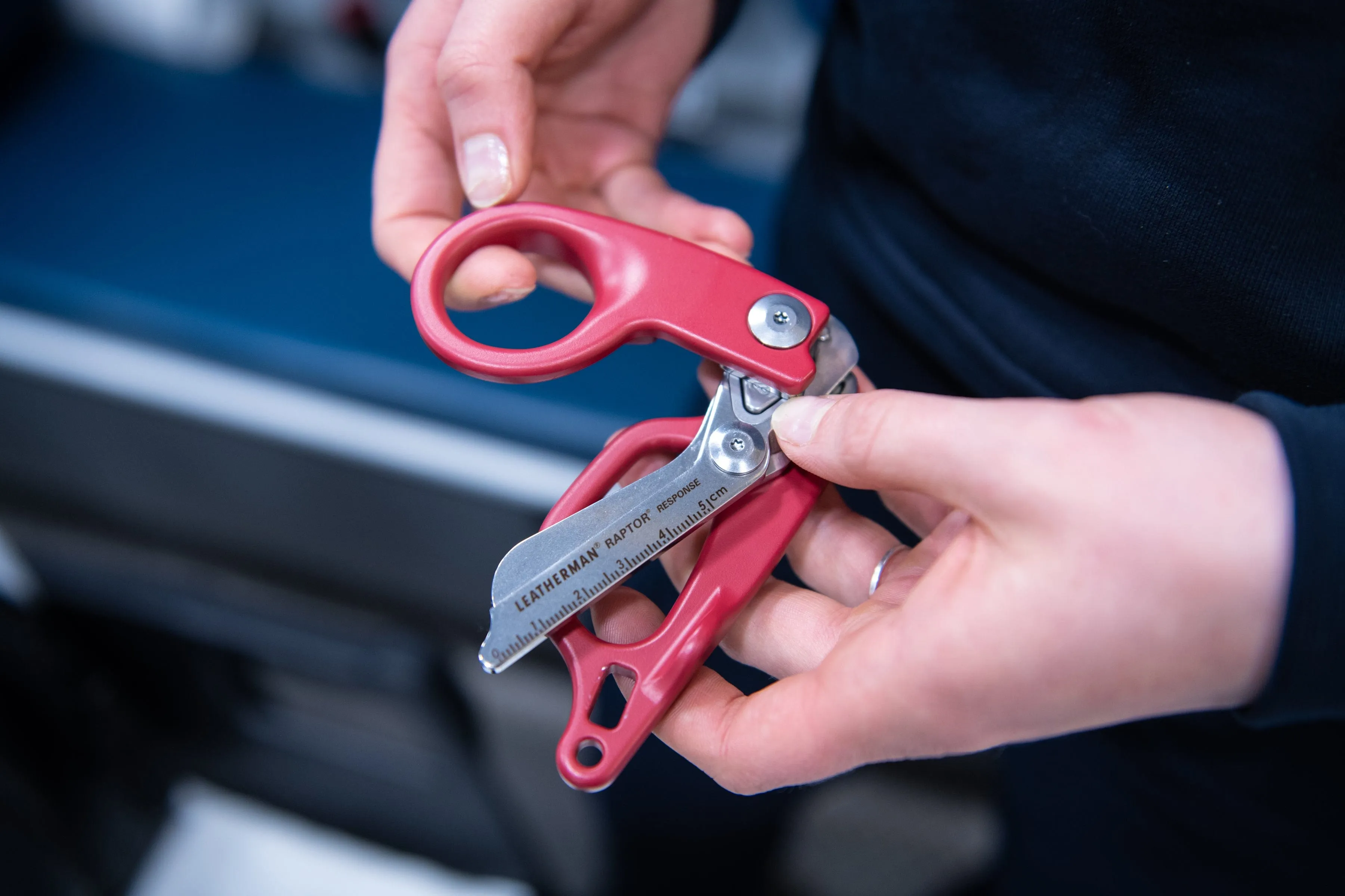 Leatherman Raptor Response Red