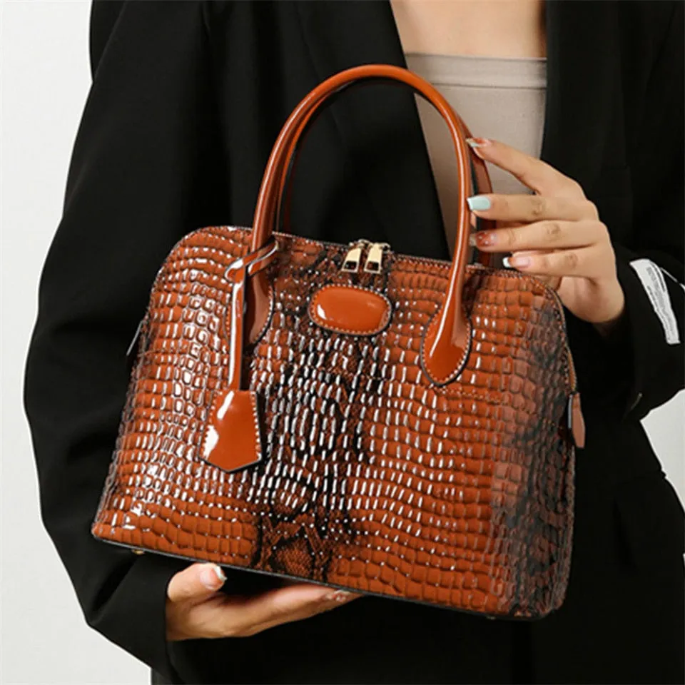 Luxury Designer Alligator Pattern Black Shoulder Crossbody Bag for Women on Clearance