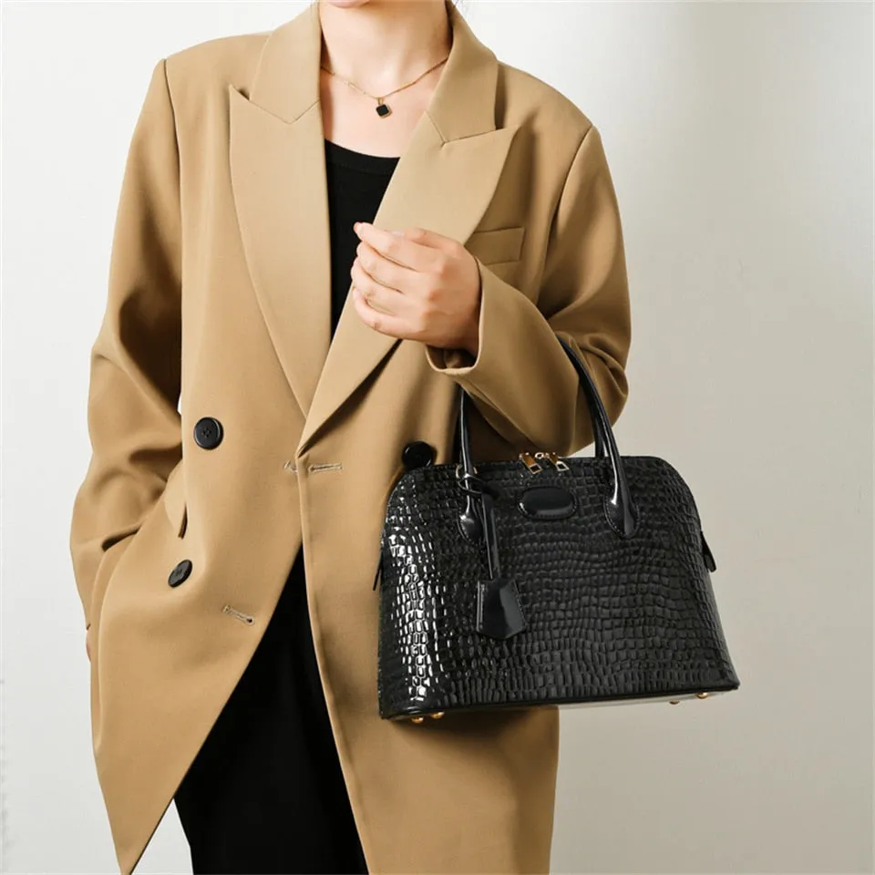 Luxury Designer Alligator Pattern Black Shoulder Crossbody Bag for Women on Clearance