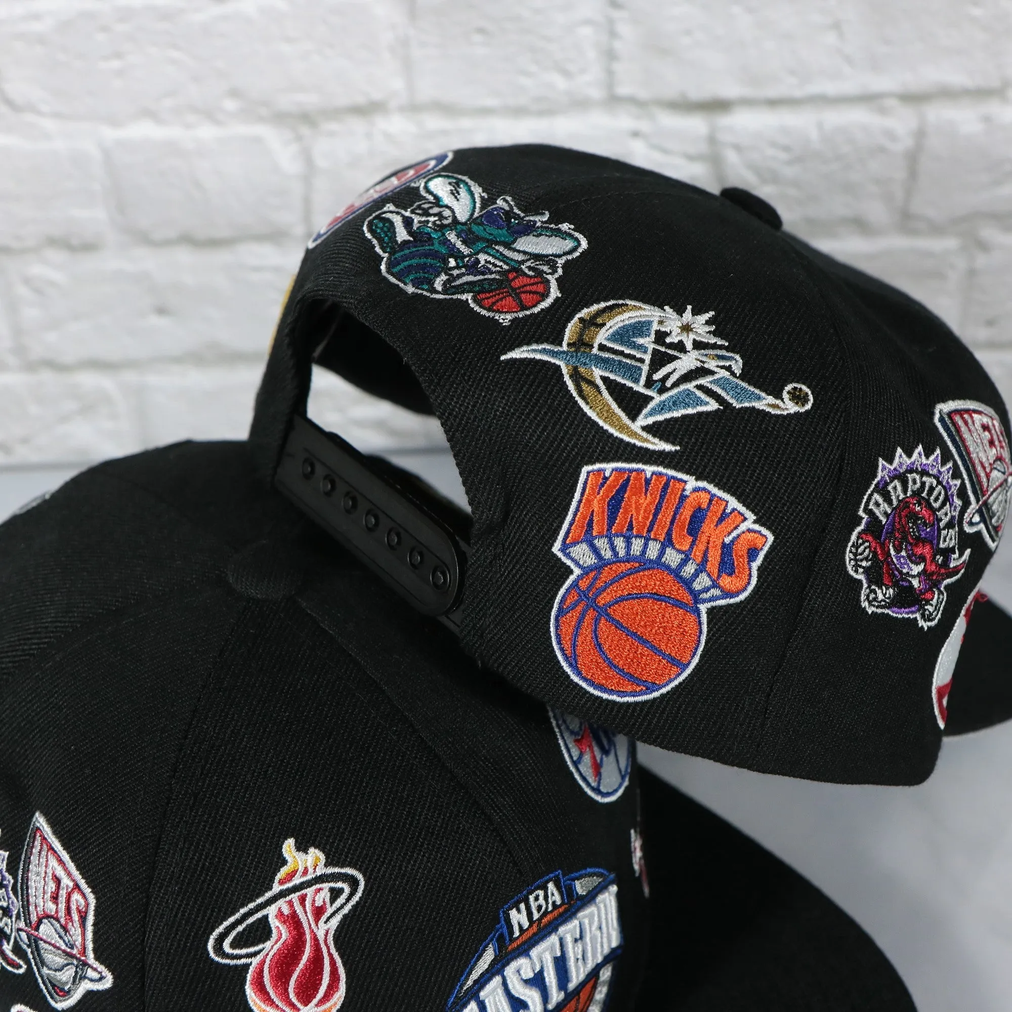 NBA East All Over Conference Hardwood Classics Deadstock Gray bottom | Black Snapback Hat