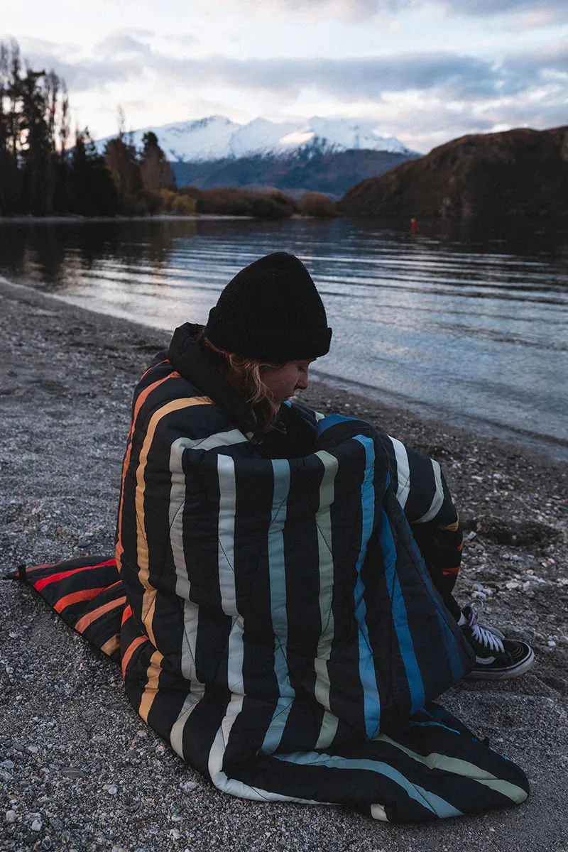 Nomadix Puffer Blanket