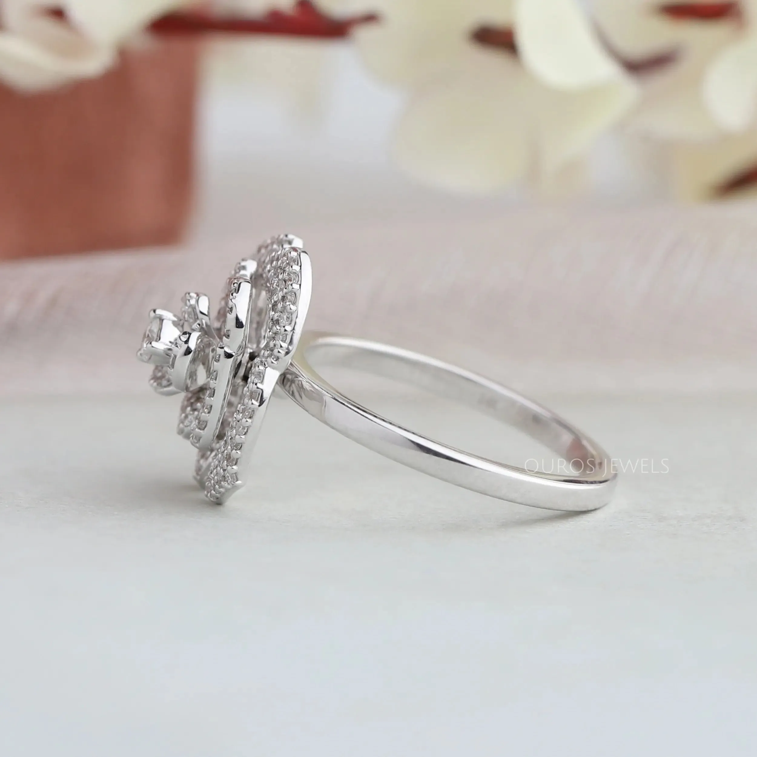 Round Cluster Diamond Pave Set Ring